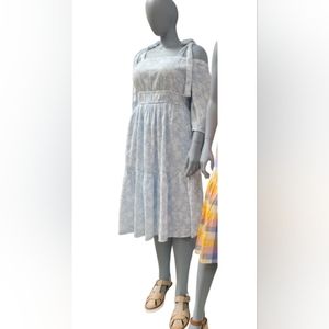 Free Assembly Women's Off the shoulder Midi with tie straps